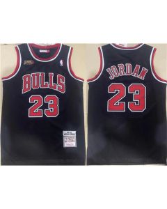 Men's Chicago Bulls #23 Michael Jordan Black 1997-98 Throwback Champions Stitched Jersey