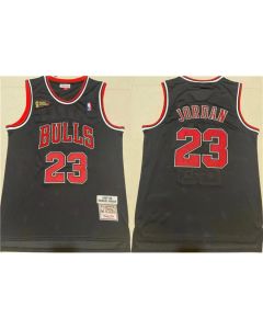 Men's Chicago Bulls #23 Michael Jordan Black 1997-98 Throwback Stitched Jersey