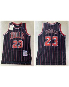Men's Chicago Bulls #23 Michael Jordan Black Throwback Stitched Jersey