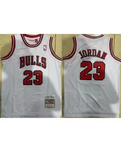 Men's Chicago Bulls #23 Michael Jordan White 1997-98 Stitched Jersey
