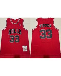 Men's Chicago Bulls #33 Scottie Pippen 1997-98 Red Throwback Stitched Jersey