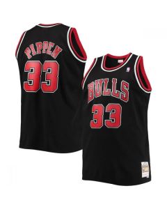 Men's Chicago Bulls #33 Scottie Pippen Black Throwback Stitched Jersey