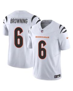 Men's Cincinnati Bengals #6 Jake Browning White 2023 F.U.S.E. Vapor Untouchable Limited Stitched Jersey