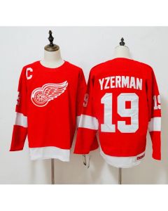 Men's Detroit Red Wings #19 Steve Yzerman Red Throwback CCM Stitched NHL Jersey