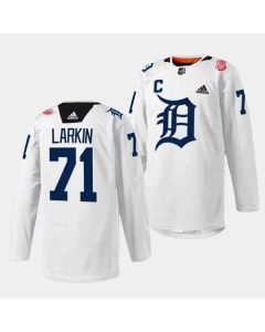 Men's Detroit Red Wings #71 Dylan Larkin 2023 White Stitched Jersey