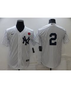 Men's New York Yankees #2 Derek Jeter White Cool Base Stitched Baseball Jersey (White)