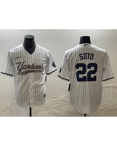 Men's New York Yankees #22 Juan Soto White Cool Base Stitched Baseball Jersey (Style 2)