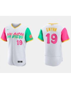 Men's San Diego Padres #19 Tony Gwynn 2022 White City Connect Flex Base Stitched Baseball Jersey