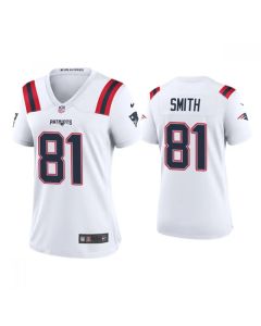 Women's New England Patriots #81 Jonnu Smith White Vapor Untouchable Limited Stitched Jersey